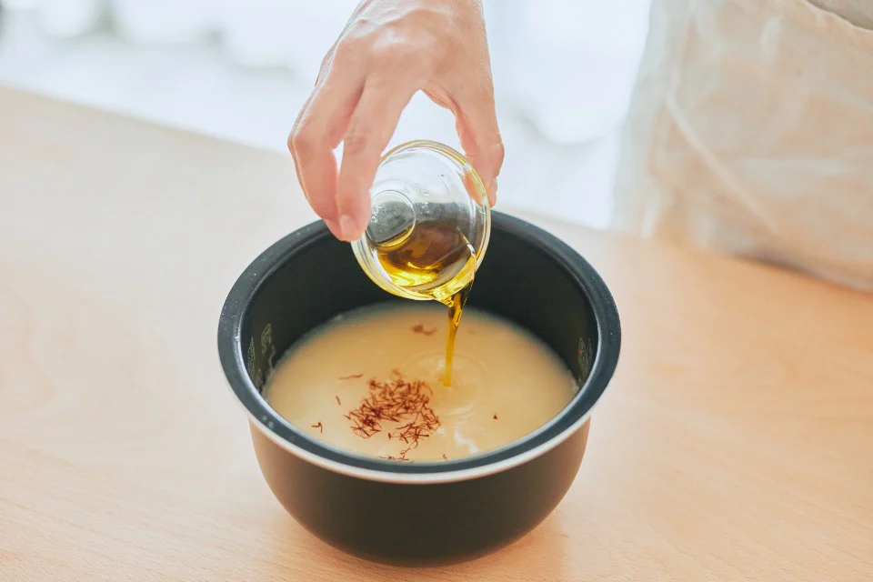 シーフードミックスでつくる炊飯器パエリアのつくり方_3_1