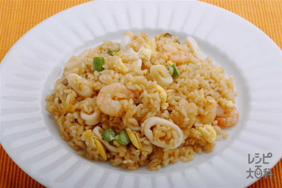 オイスターソース味のシーフードピラフ