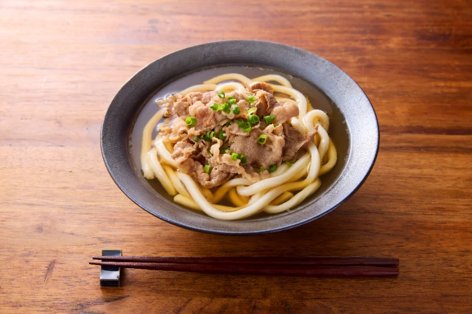 牛肉だし香る肉すいうどん