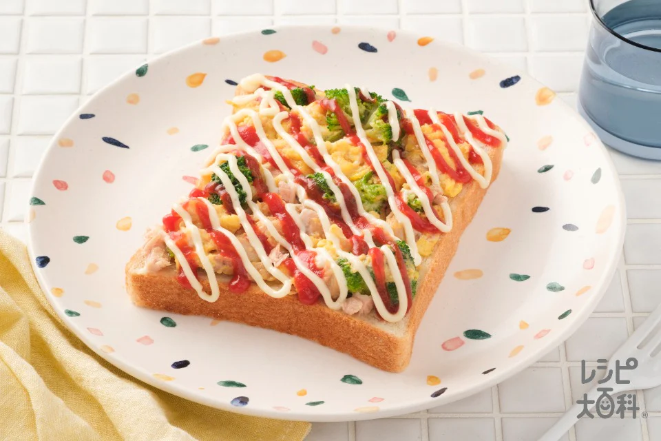 ツナと卵のマヨケチャトースト