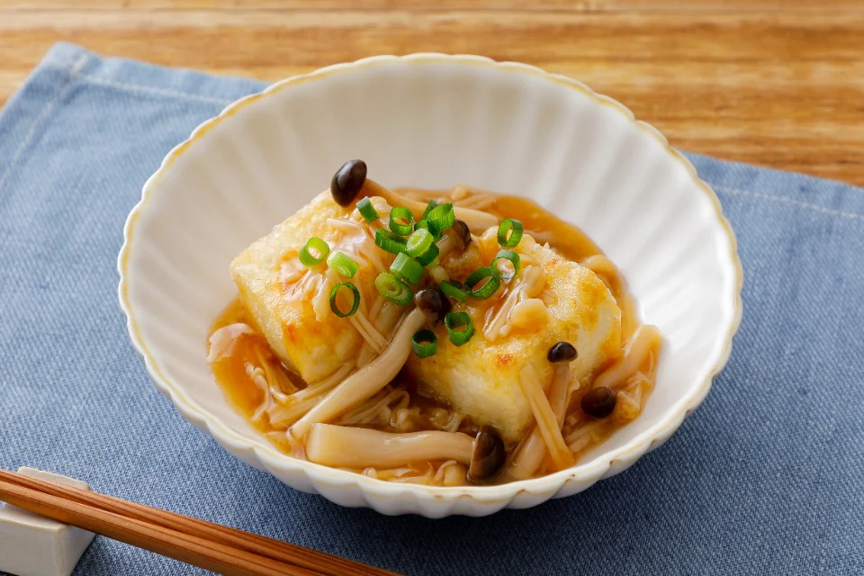 揚げだし豆腐　きのこあんかけ