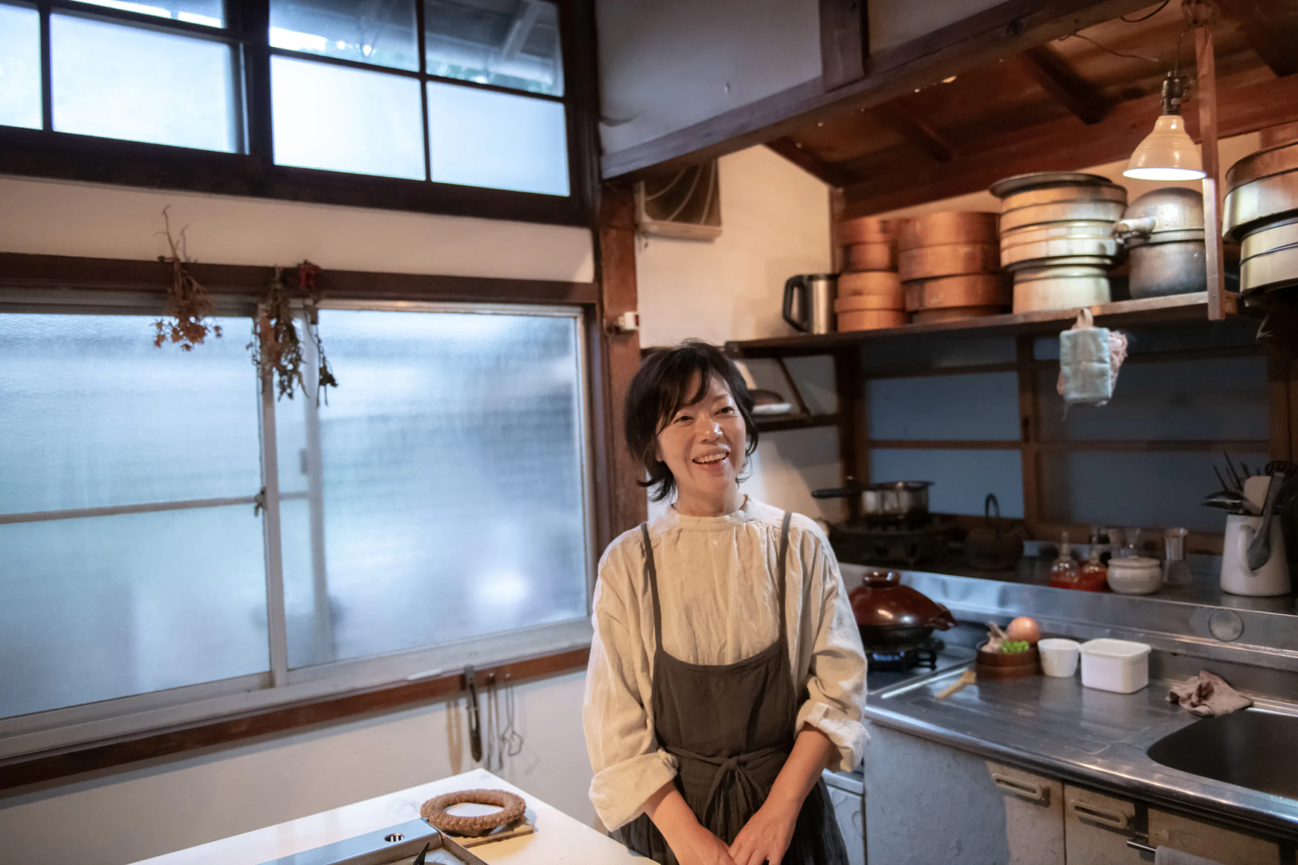 寒い季節にぴったりな、「かぼちゃと鶏肉の酒粕豆乳煮込み」の作り方
