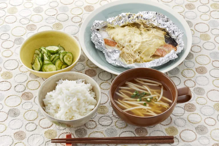鮭のホイル焼き献立