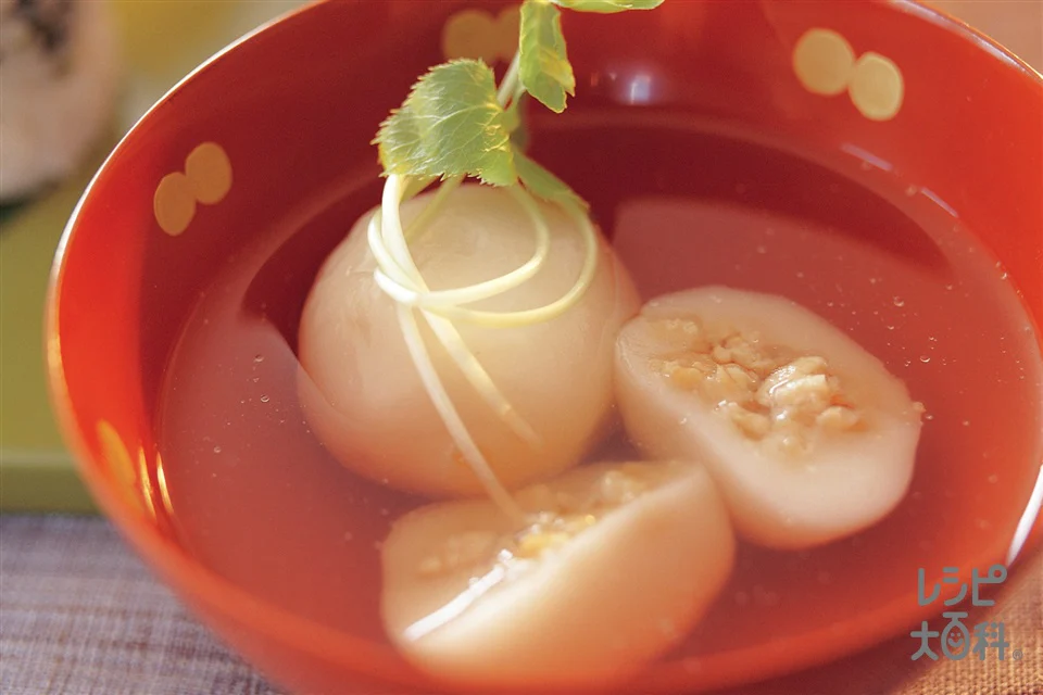 そぼろ白玉のお吸いもの