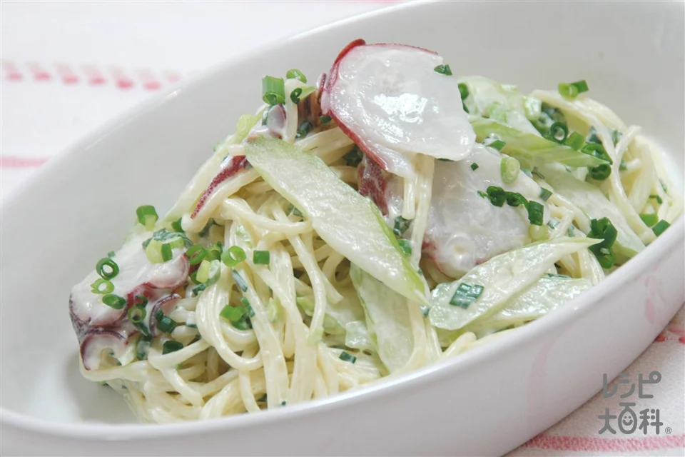 たことセロリのコクうまサラダ