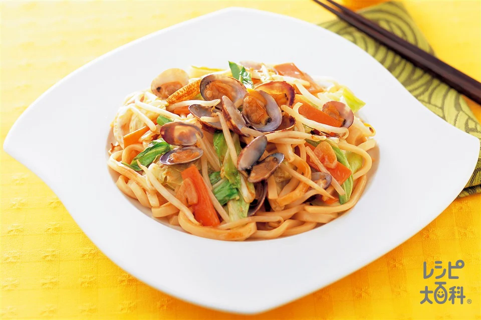 ボンゴレ風中華焼きうどん