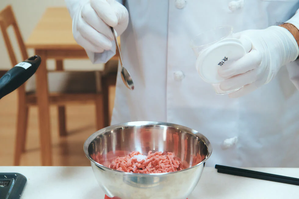 肉の量に対して塩を1〜1%強なのにも理由が。
