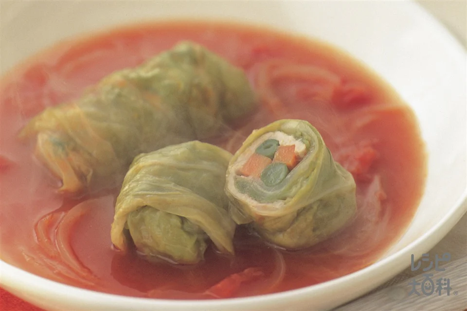 豚薄切り肉とスティック野菜のロールキャベツ トマト味