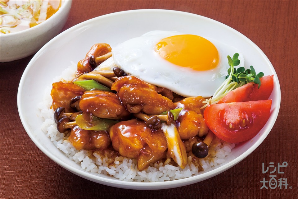 ガリバタ鶏ロコモコ丼
