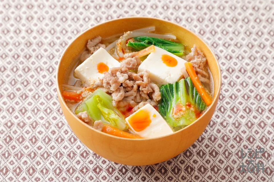 もやしと豆腐の担担みそ汁