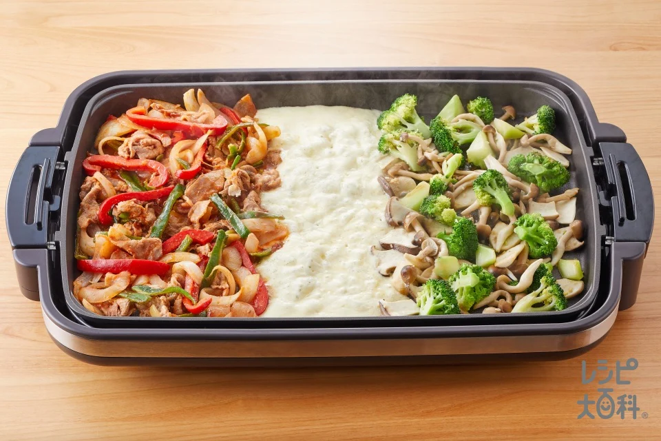 豚肉と野菜のナポリタン風炒め × ブロッコリーときのこの蒸し焼き