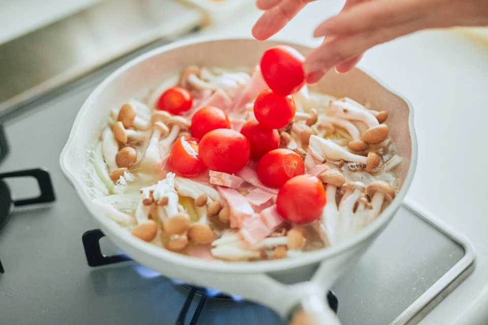 お鍋1つでお手軽!うま塩スープパスタのつくり方_2_1