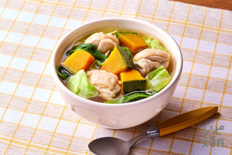 鶏ももとかぼちゃのホク甘まんぷくスープ