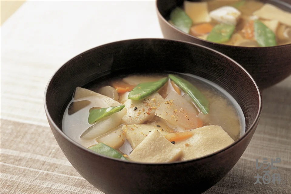 高野豆腐と根菜汁