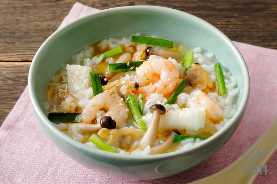 シーフードとしめじの鶏白湯雑炊