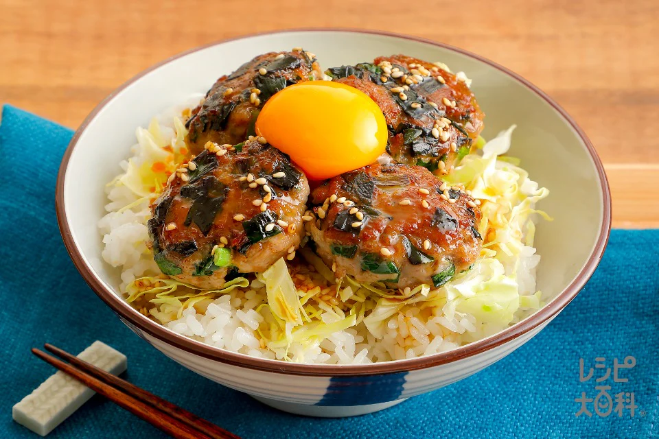 豚にらつくね丼