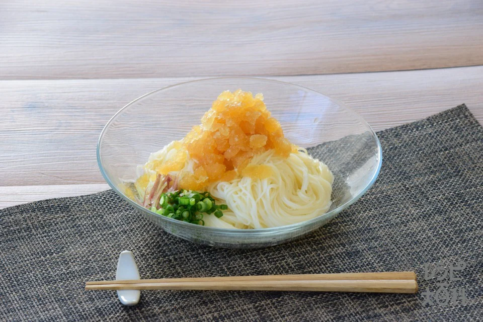 氷みぞれつゆ　かつおだしそうめん
