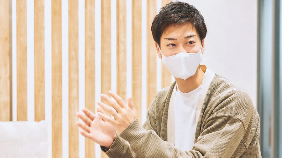 味の素社・玉置さんは、学生さんたちの良き相談役として、チームを支えました