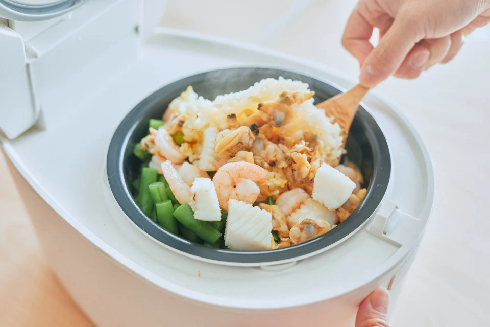 シーフードミックスでつくる炊飯器パエリアのつくり方_5_2