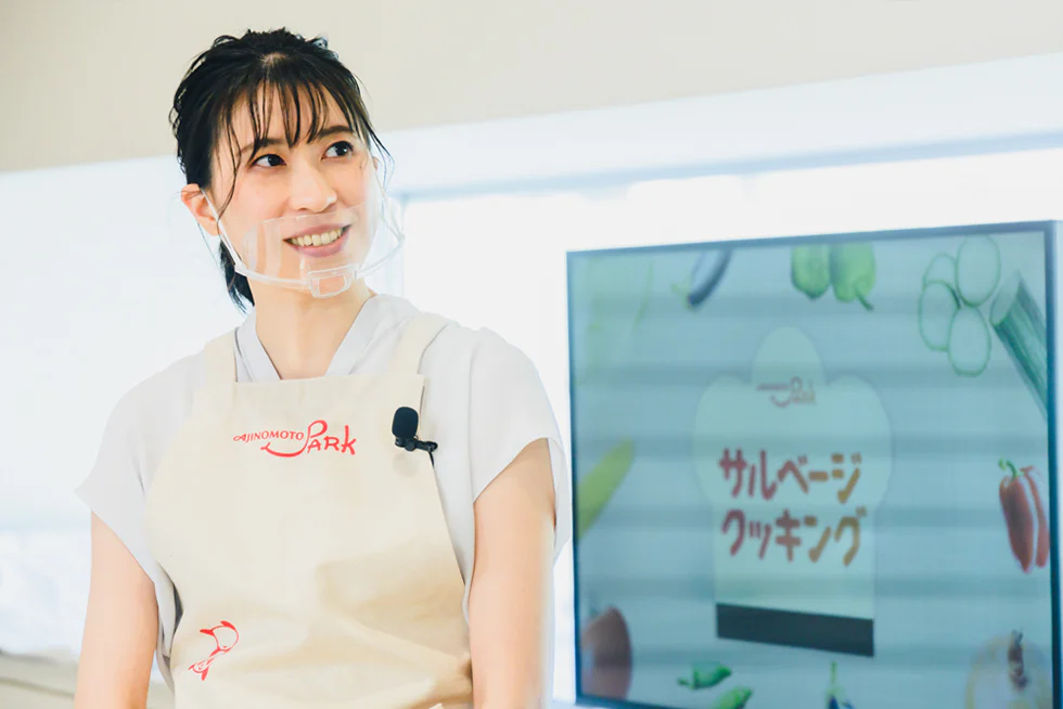 ミニトマトとシーフードミックスのクラムチャウダー風パエリア