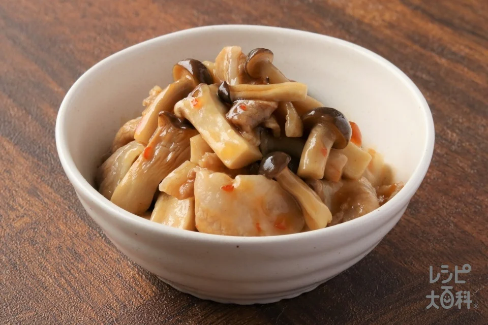 レンジで簡単！きのこのピリ辛さっぱり煮