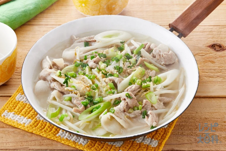 豚肉ともやしのねぎごま炒め鍋