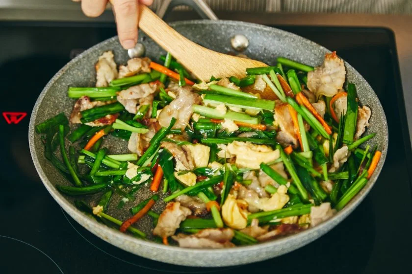 豚肉とにらの玉子炒めのつくり方_3_2