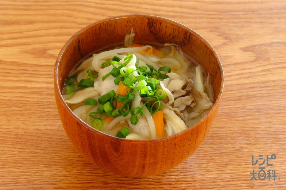 豚バラとまいたけのみそ汁