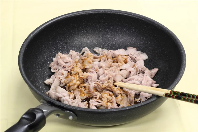 豚バラ肉のしょうが焼き丼のつくり方_1_1