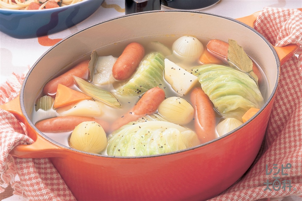 野菜たっぷり洋風スープ鍋