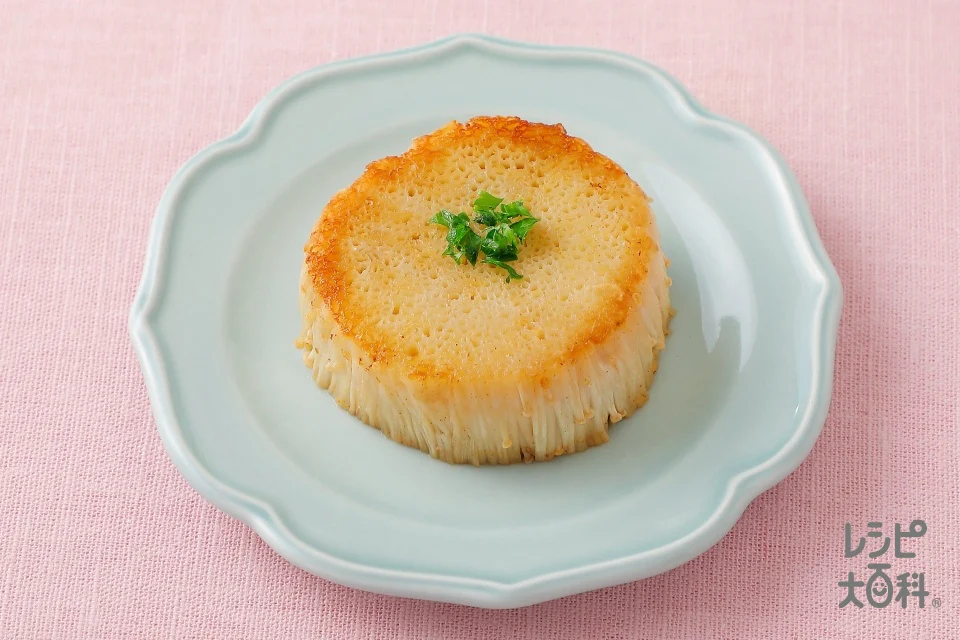 えのきの根元でガリバタステーキ