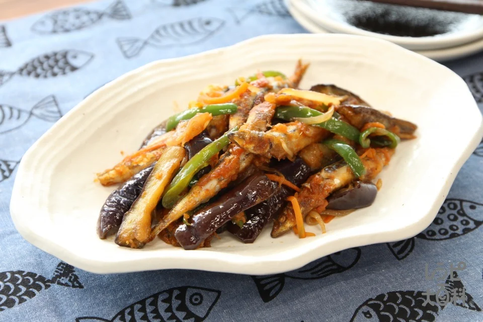 ヤンニョム風キビナゴ野菜炒め