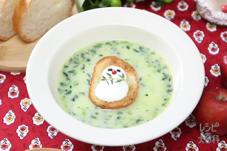 ほうれん草スープ　クリスマスアレンジ