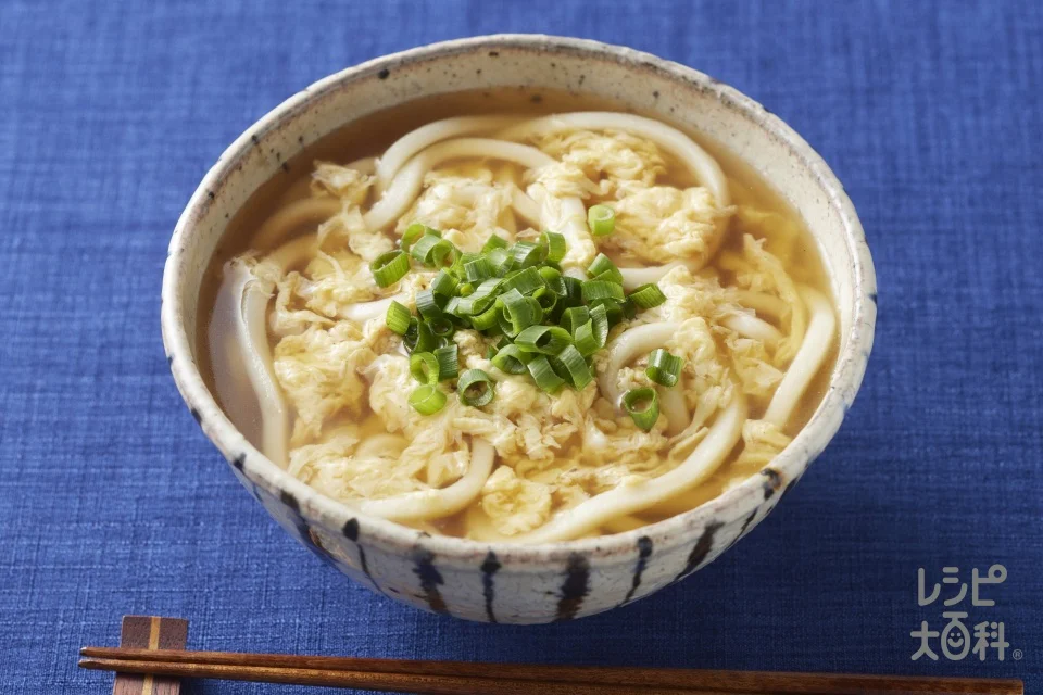 あごだし醤油のかき卵うどん