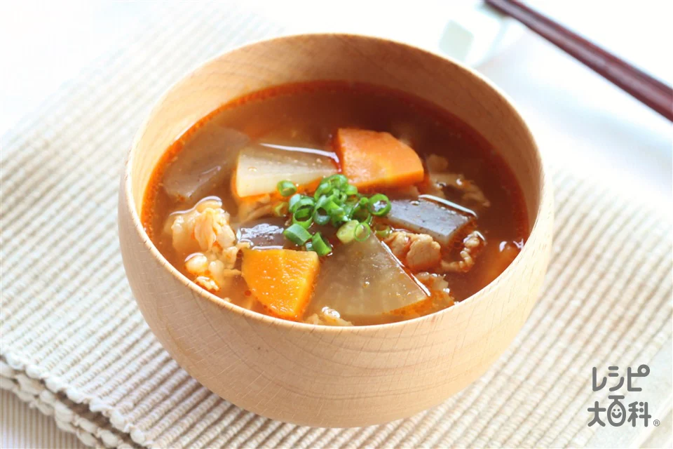キムチ豚汁