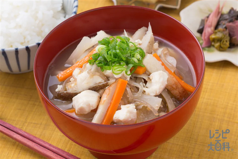 大根とえびいものマヨみそけんちん汁