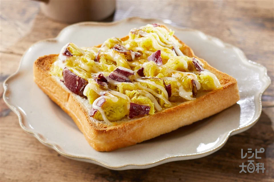 ハニー&マヨのスイートポテトースト