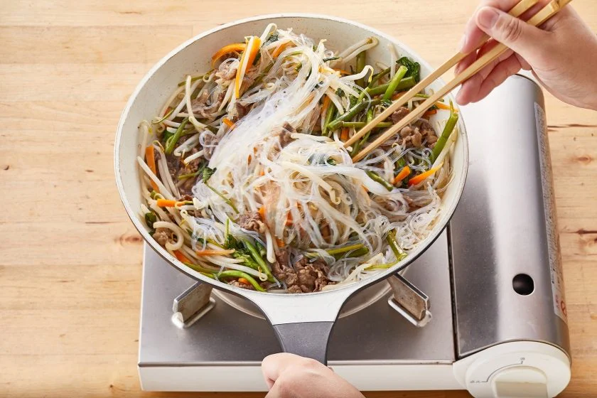 牛肉と空心菜のチャプチェ風のつくり方_3_2