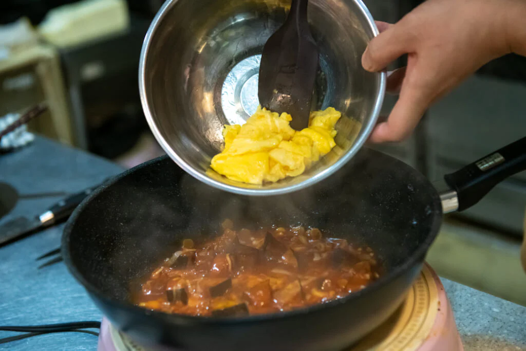 手軽に作れる！甘辛い味わいがクセになる「カボチリ」