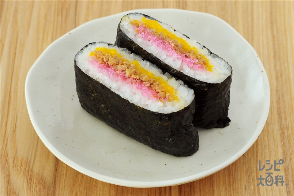 おにぎらず そぼろ