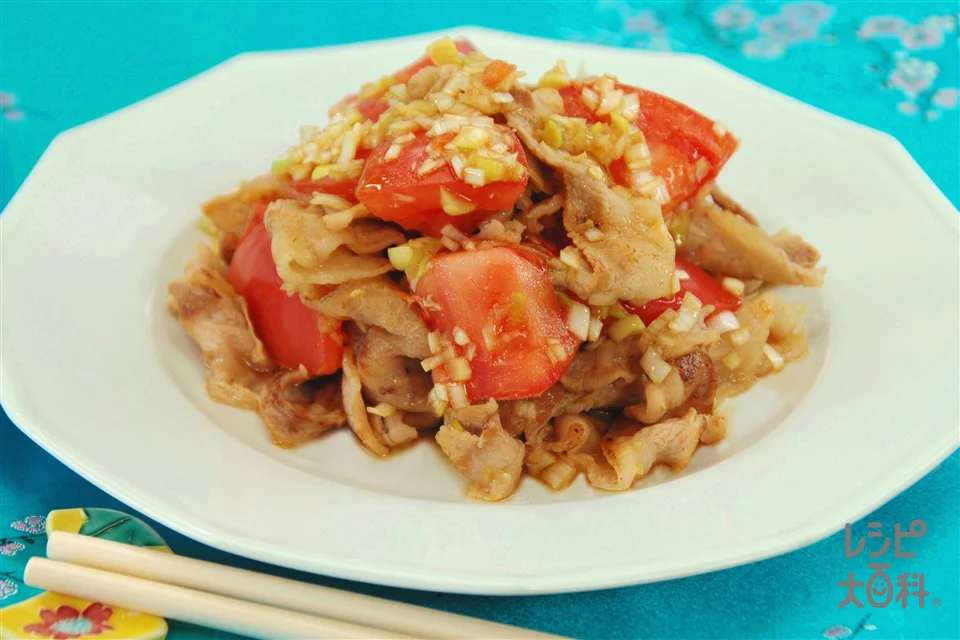 トマトとカリカリ豚肉のねぎだれあえ