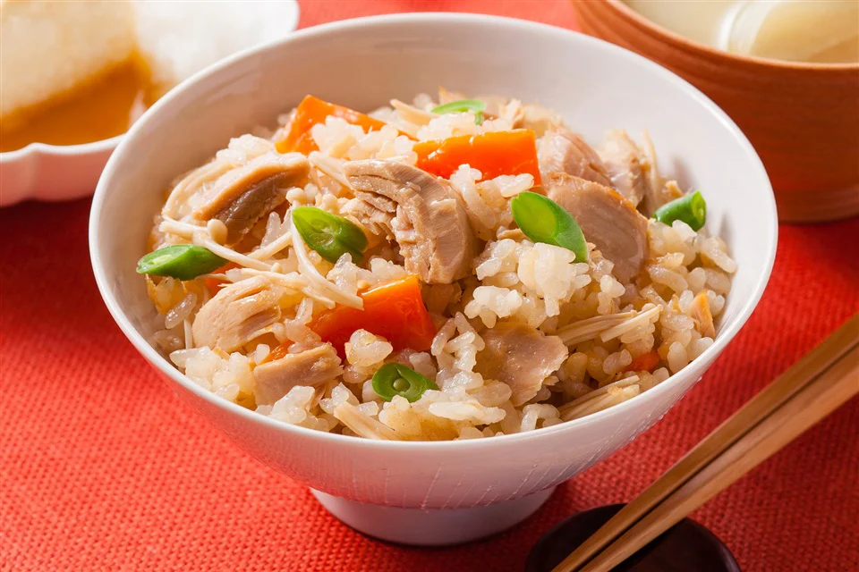 ツナのだし炊きご飯
