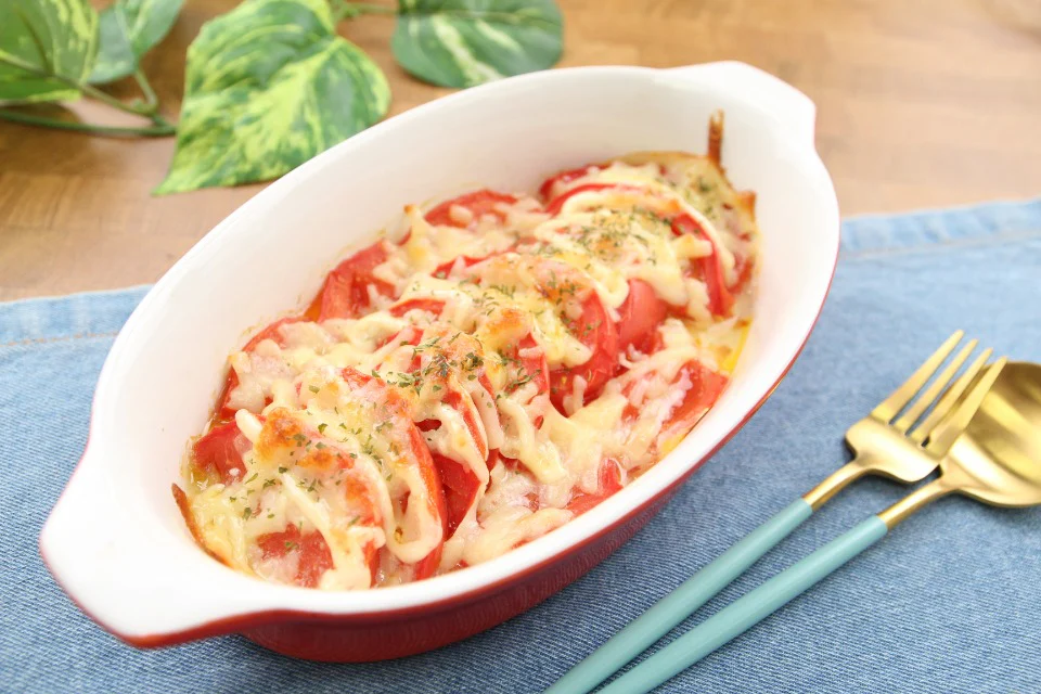 トマトのマヨチーズ焼き