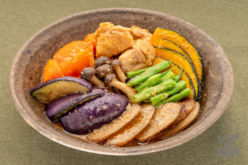 まるごと野菜と鶏肉の味噌煮