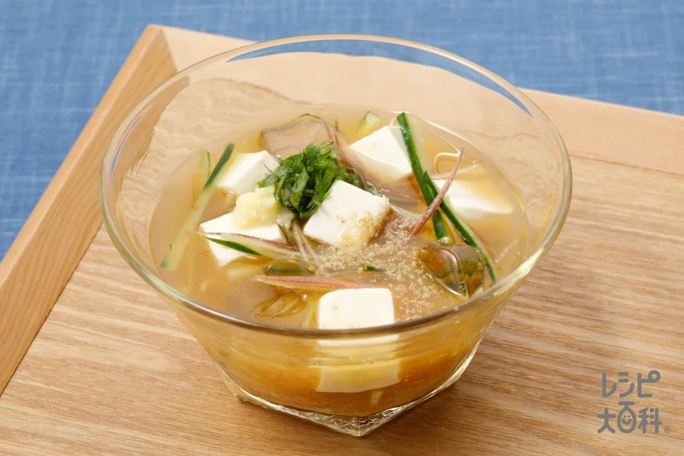 豆腐ときゅうりの冷やしみそ汁