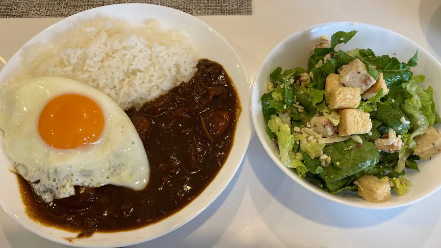 現地野菜×日本風カレーで元気をチャージ