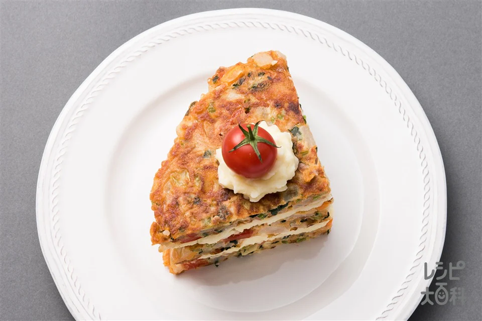 フライパンで簡単！たっぷり野菜のトマト・ケーク・サレ