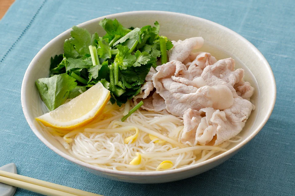 豚肉のフォー風そうめん