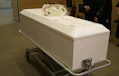 お棺の意味や特徴とは？選び方や副葬品について解説します