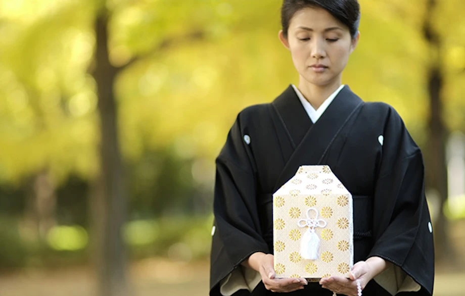 火葬とは？日本で選ばれる理由と必要手続きについて解説！